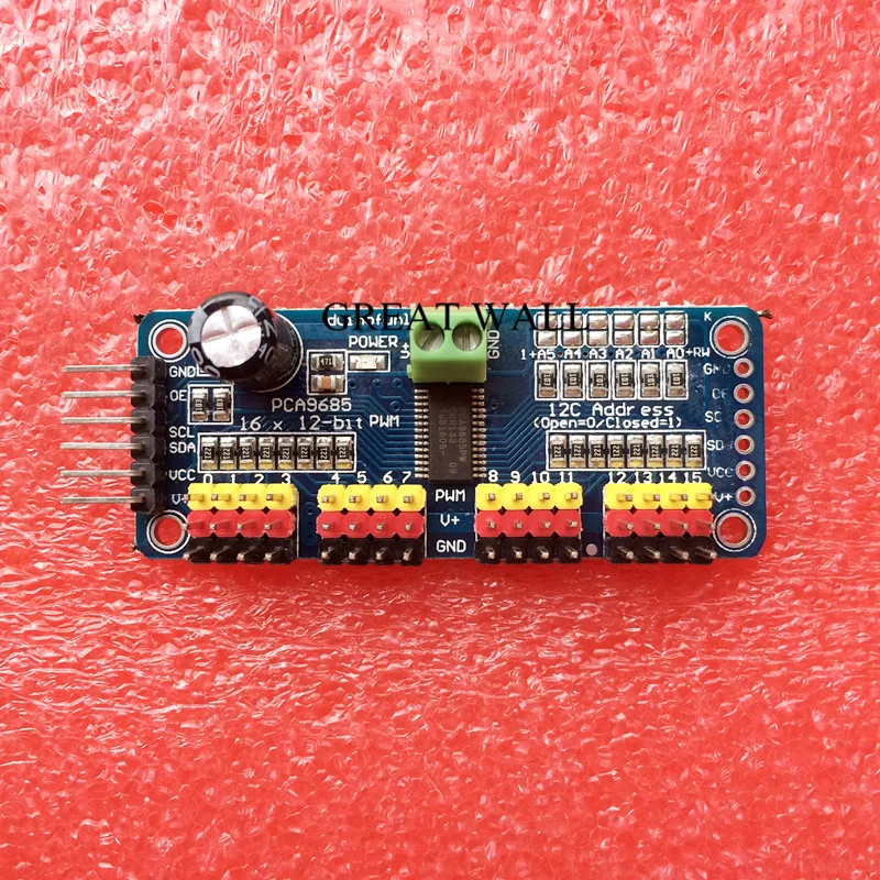 12 bit. Pca9685 mega2560. Ардуино с pca9685. Pca9685 esp8266 Arduino. Драйвер серводвигателя на ардуино.