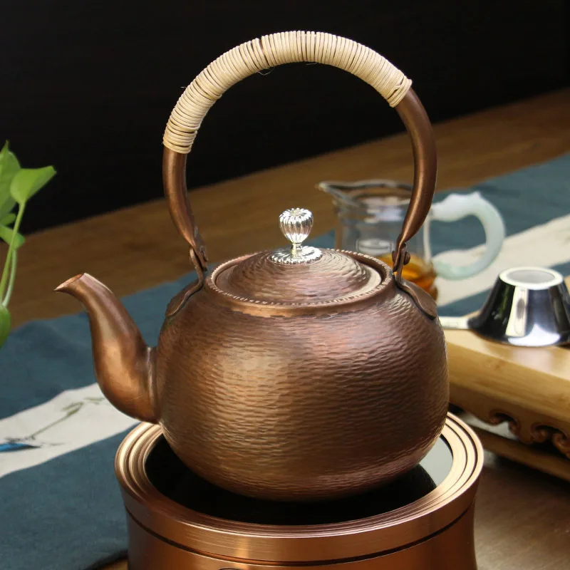 Старый чайник. Copper Tea kettle. Чайник Смег цвет бронза. Старый чайник Sharda Whistlihg Tea kettle. Индия. Чайник бронзовый электрический.