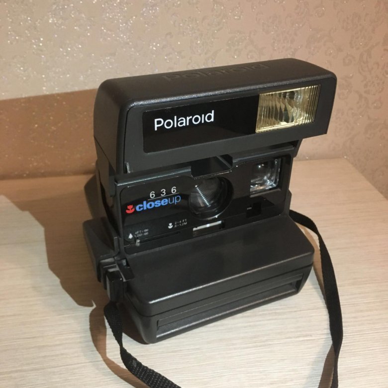 Полароид старый. Фотоаппарат Polaroid 1990 года. Полароид model 636. Polaroid 3w. Polaroid 3w Советский.