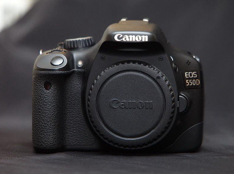 Canon 550 d. Canon EOS 550d. Canon 550. Canon 550d body. Зеркальный фотоаппарат Canon 550d.