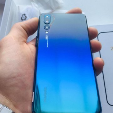 Хуавей п 20 про. Huawei p20 Pro. Huawei p20 Pro комплект. Huawei p20 Pro 64gb. Хуавей п20 синий.