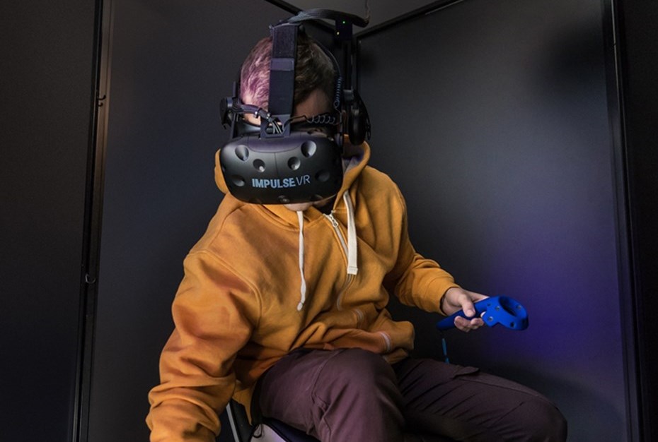 VR кинотеатр. VR проект апельсин. VR по сети нефть. Can you Network do this VR.