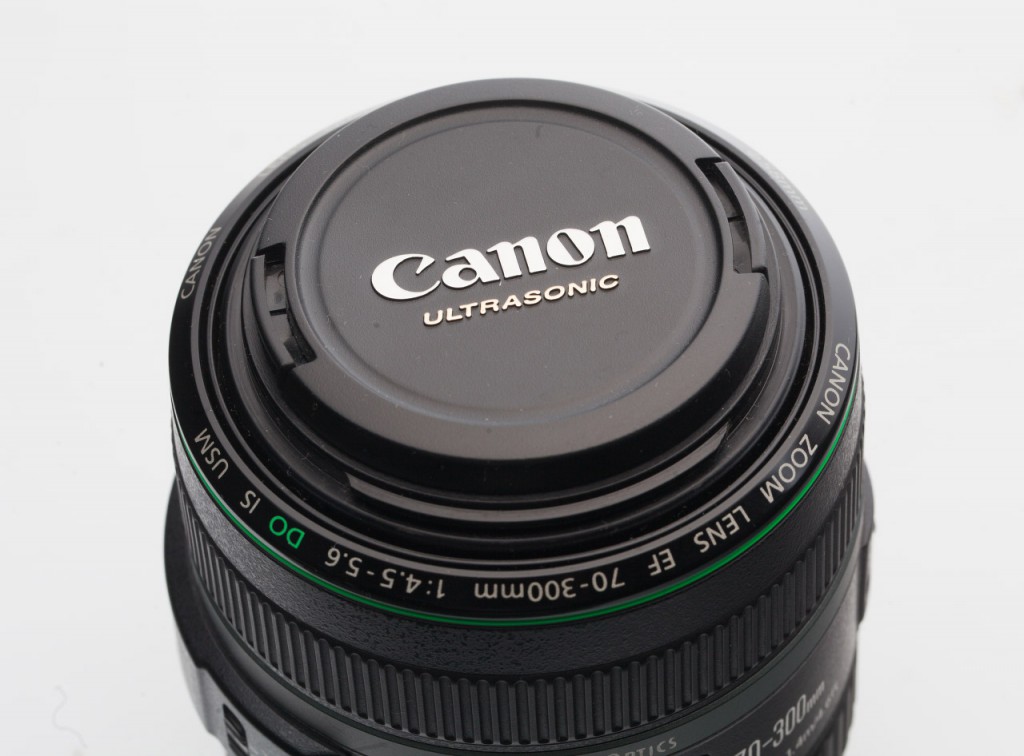 Объектив canon ef 70 300mm. Canon EF 70-300mm f/4.5-5.6 do is USM. Canon EF-S 70-300mm двигатель автофокуса. Объектив Canon обзор. Объектив серебристый для Canon.