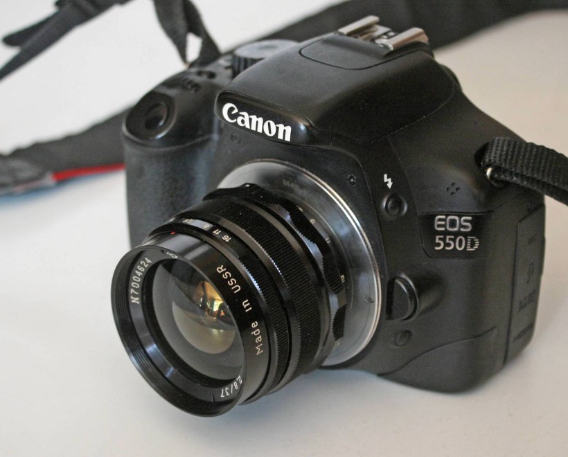 Canon 550d. Canon 550d порт. Canon 550d японской сборки. Canon 550d чтобы быстро фоткал.