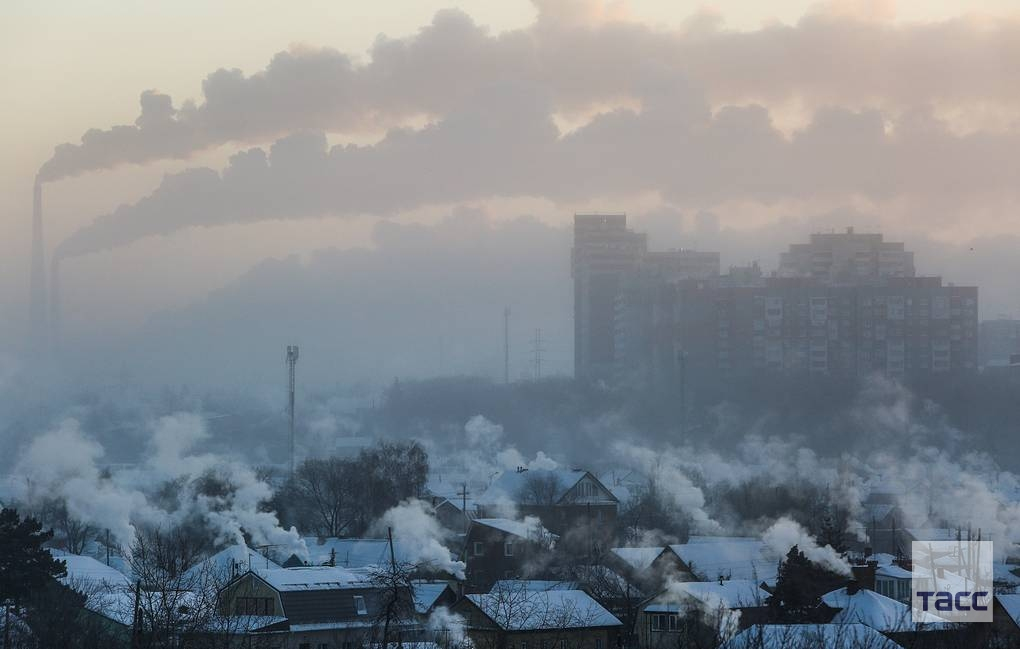 Атмосферное омске. Загрязнение атмосферы в Омске. Омск воздух. Ташкент загрязнение воздуха. Атмосфера Омск.