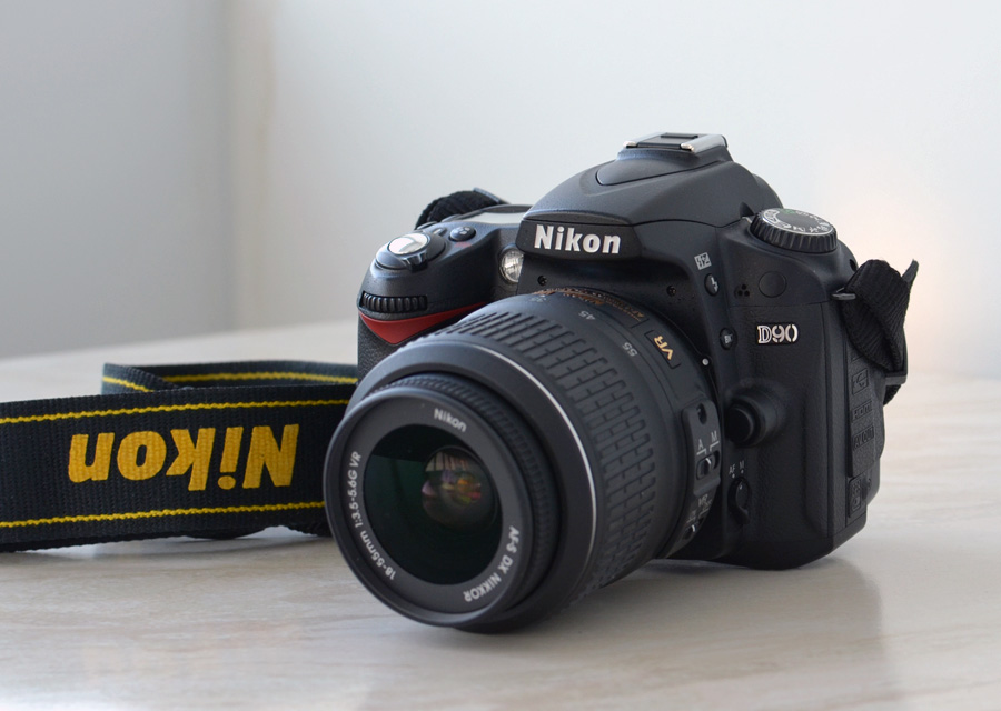 Nikon d90. Фотоаппарат Никон d90. Зеркальный фотоаппарат Никон д90. Фотоаппарат Nikon d90 Kit. Nikon d90 Kit 18-55.