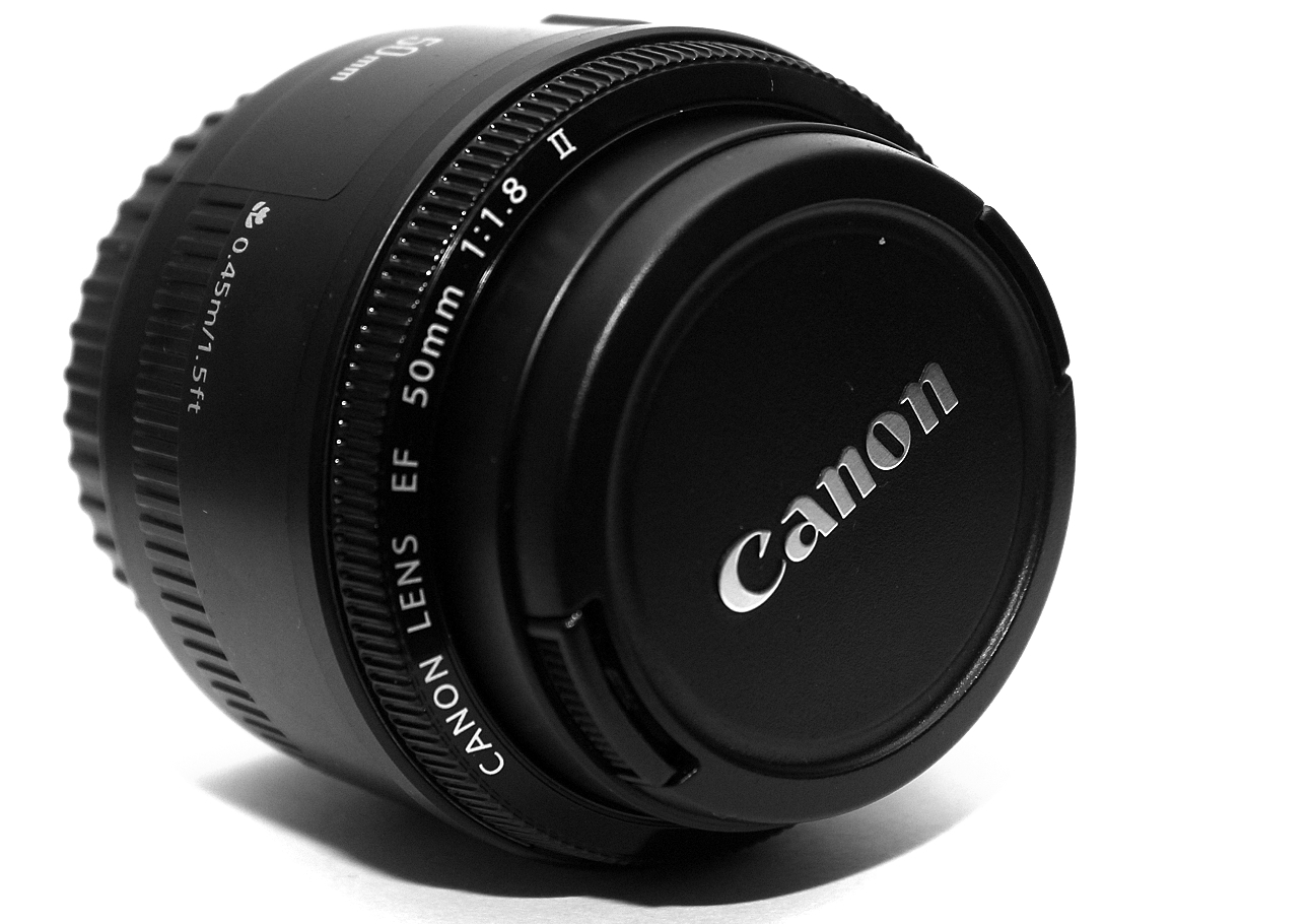 Объектив кэнон цены. Canon 50mm f1.8 II. Объектив Canon EF 50mm. Canon 50mm 1.8. Объектив Canon 50mm f/1.8.