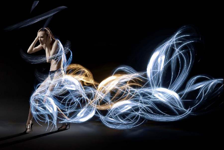 Magic light painting. Фрэнк Гилберт светографика. Свет на длинной выдержке. Съемка фризлайт. Фризлайт портрет.