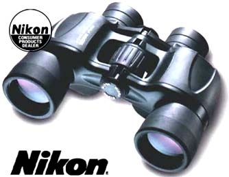В 2007 году Nikon представил профессиональную модель D3 c полноразмерной 12-Мп матрицей