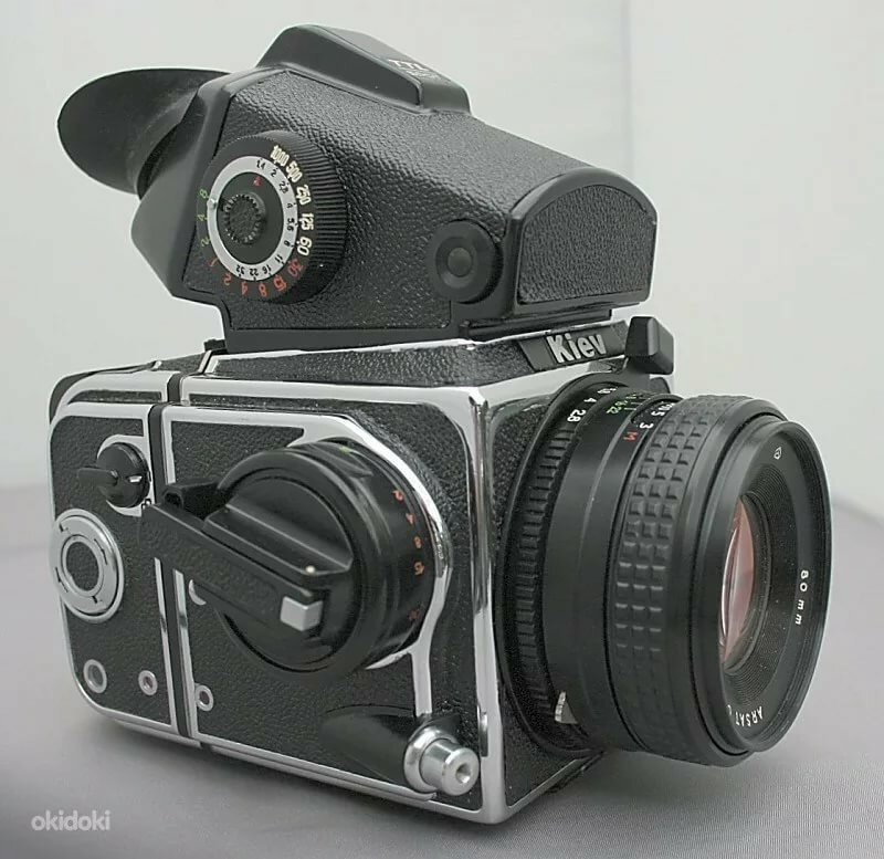 Средний формат. Киев 88 TTL. Киев 88 и Hasselblad. Киев 88 TTL цифровой задник. Камера Киев 88.