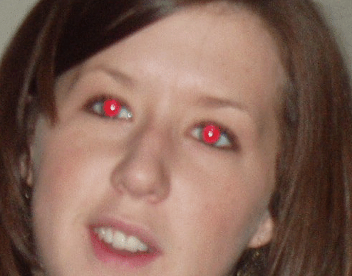Фото с красными глазами от вспышки