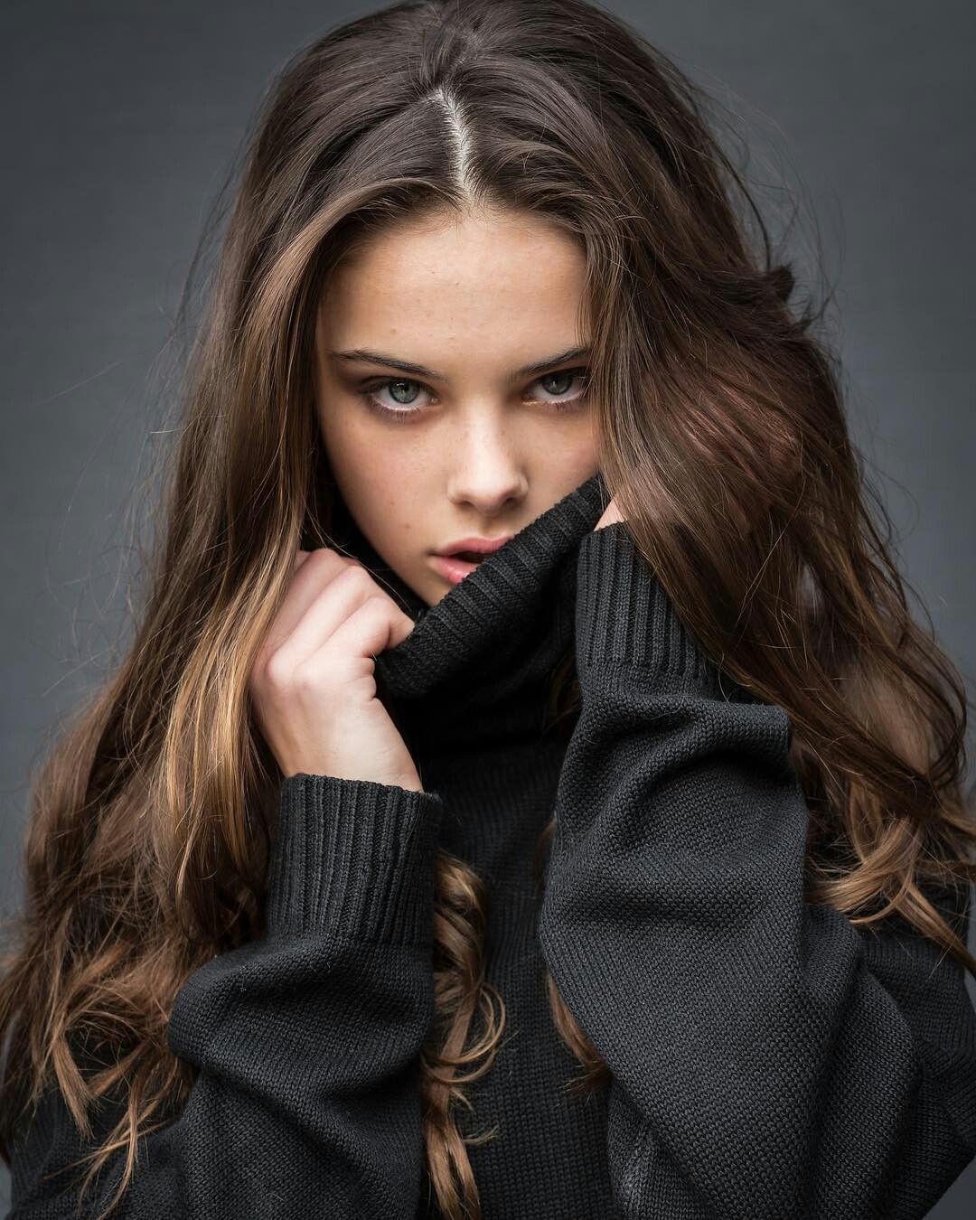 Модельные фото девушек. Meika Woollard 2020. Meika Woollard 2019. Meika Woollard волосы. Фотомодель.