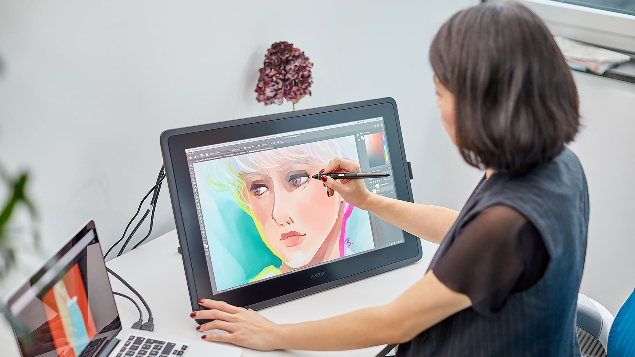 Графический дизайнер начало. Wacom Cintiq 22. Планшет Wacom Cintiq. Wacom Cintiq 16. Интерактивный дисплей Wacom Cintiq 22.