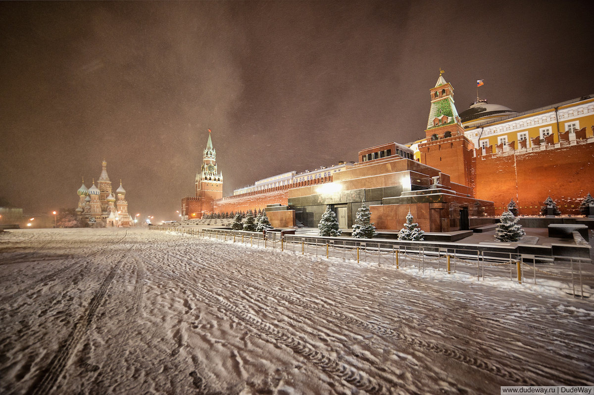 Зима в москве на