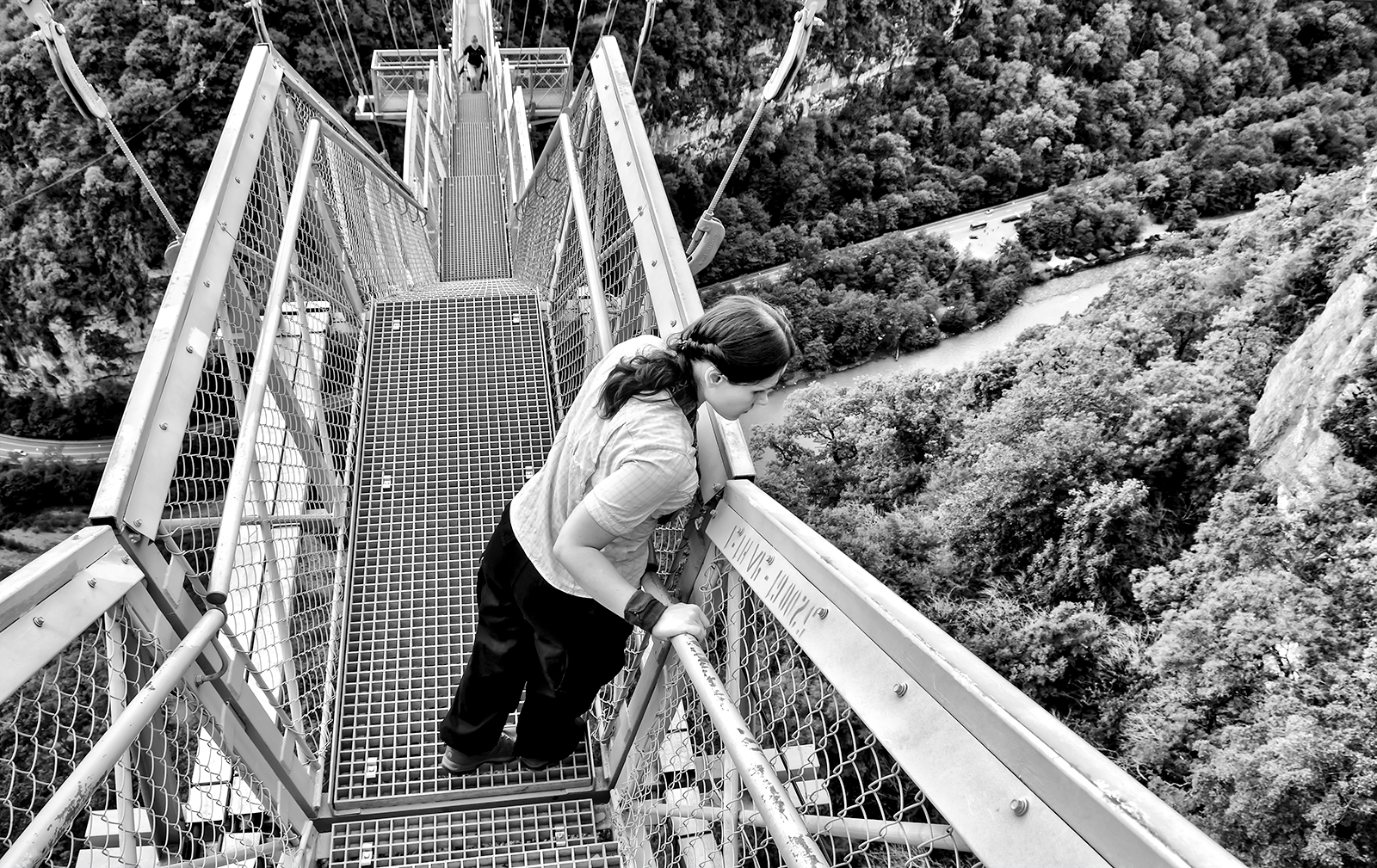 Fear of heights. Страх высоты. Боязнь высоты. Фобия высоты. Страх высоты фобия.