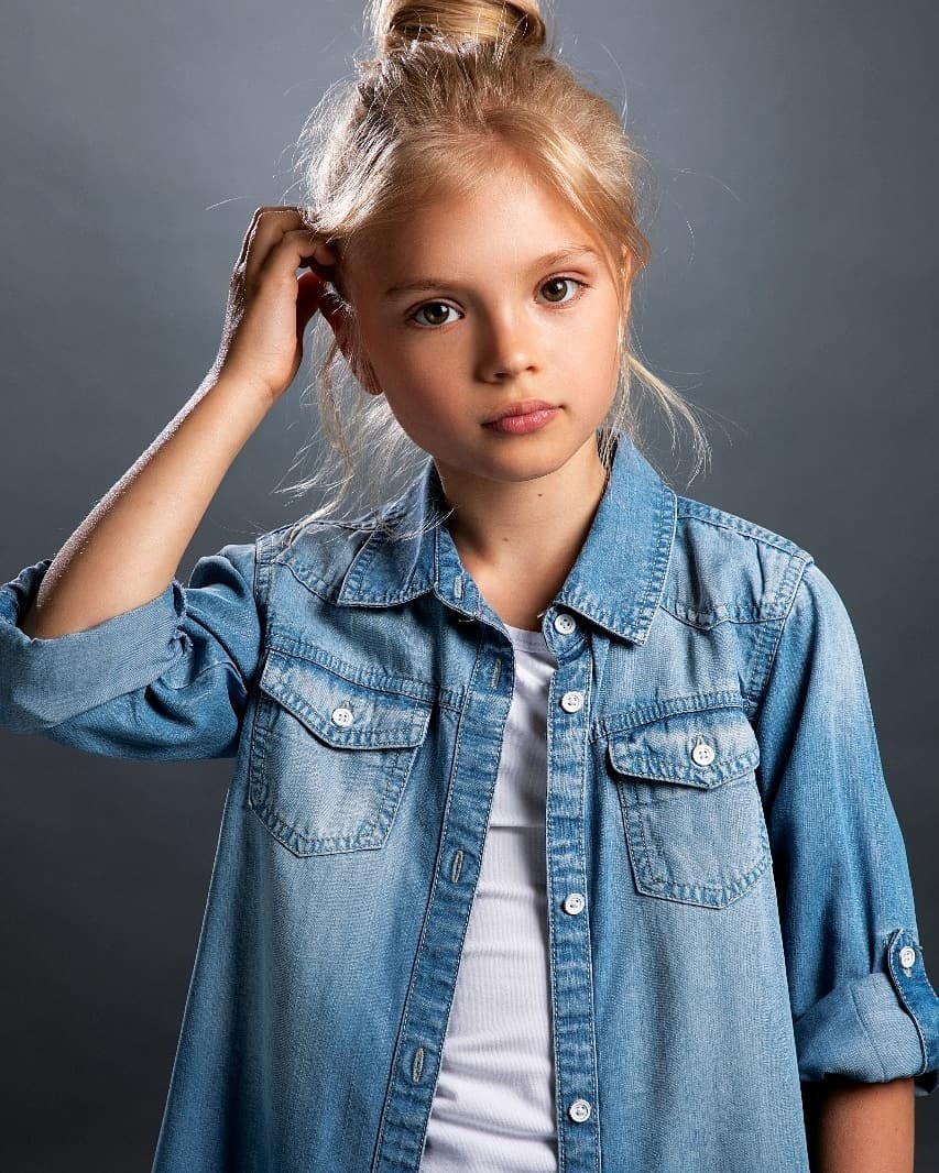 Children modeling. Стася Банькина. Станислава Банкина модель. Банькина Станислава маленькая. Топ детских моделей.