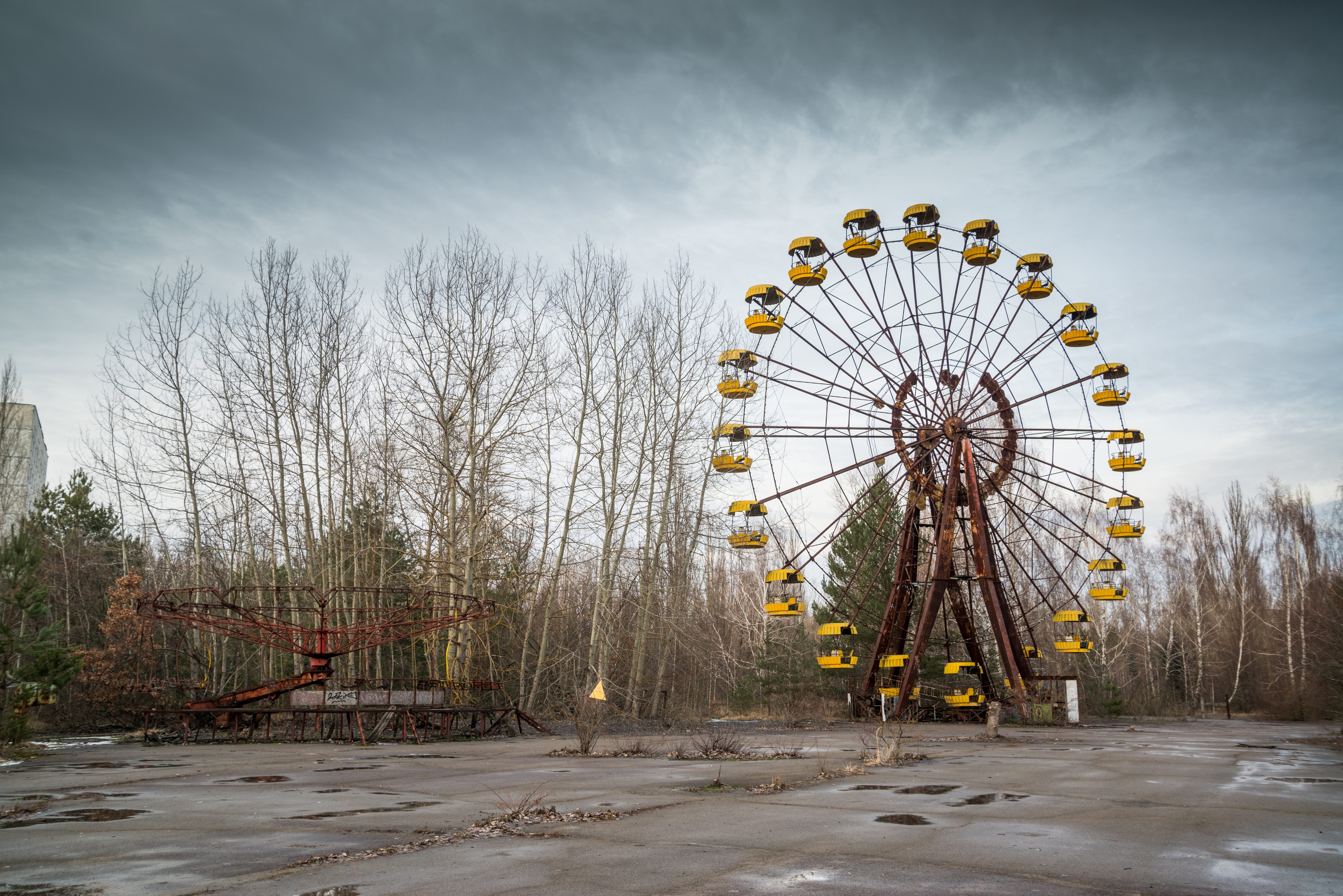 Припять. Припять Чернобыль ЧАЭС зона отчуждения. Припять колесо обозрения. Чернобыль зона отчуждения город Припять. Зона отчуждения Чернобыль станция Припять.