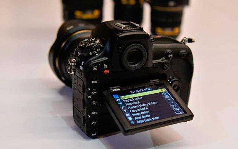 Новая фотокамера Nikon D850