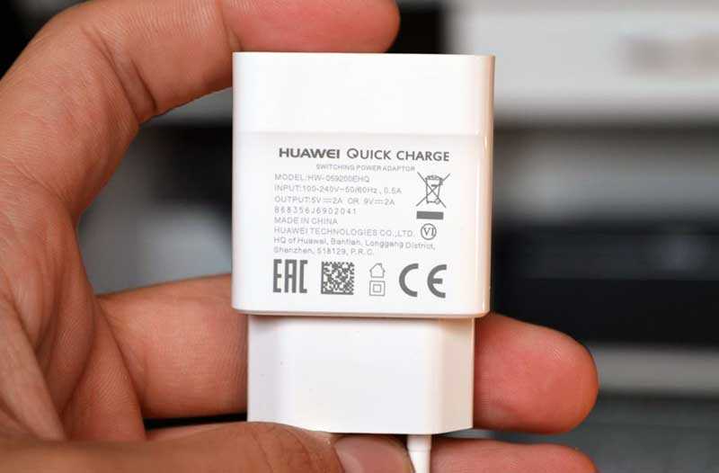 Huawei Nova 3 зарядное