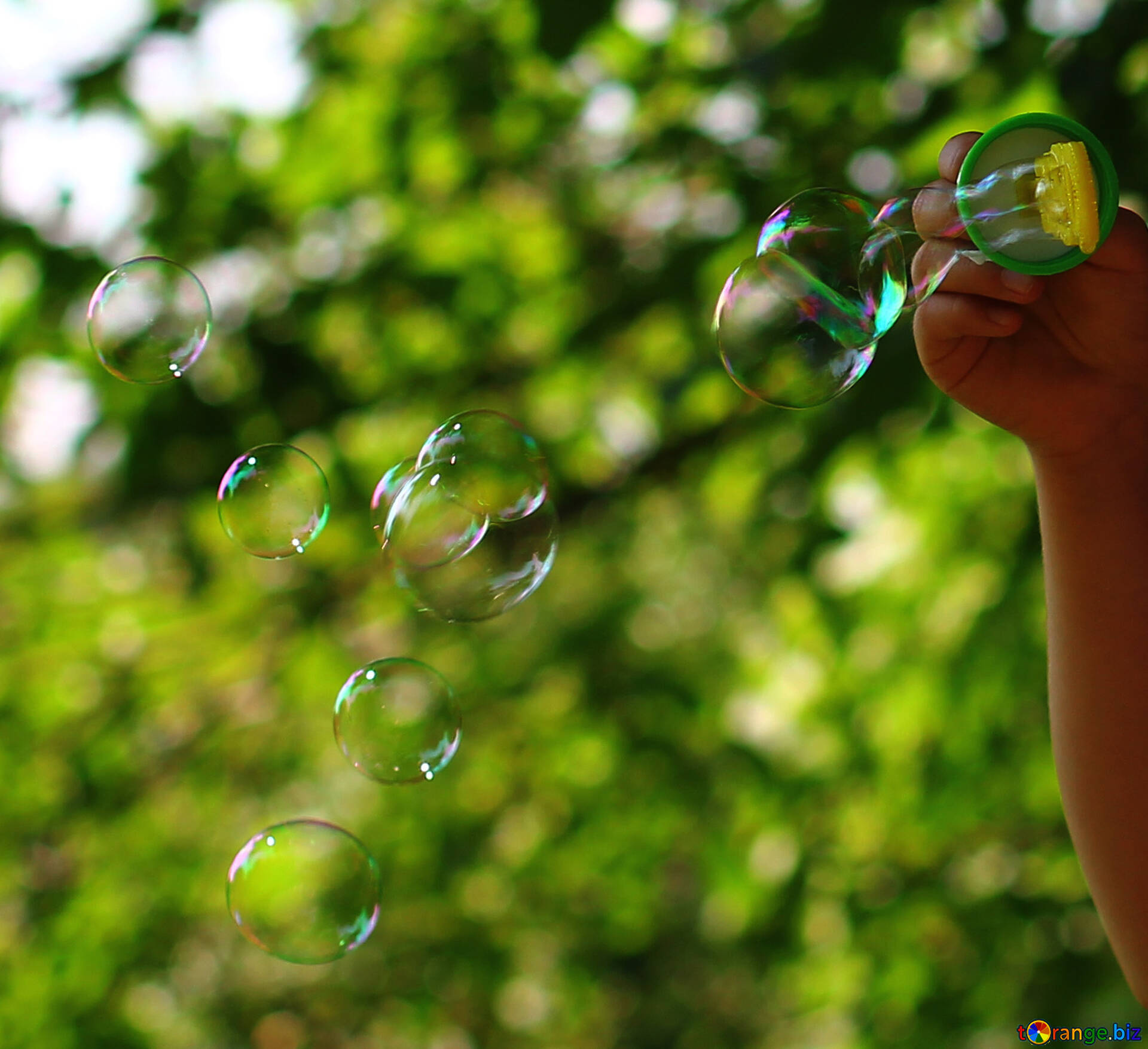 Покажи картинку пузыри. Мыльные пузыри. Открытки с мыльными пузырями. Мыльные пузыри картинки. Пузырь картинка для детей.
