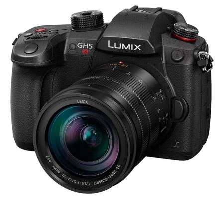 Panasonic Lumix DC-GH5S – фотоаппарат со сменной оптикой