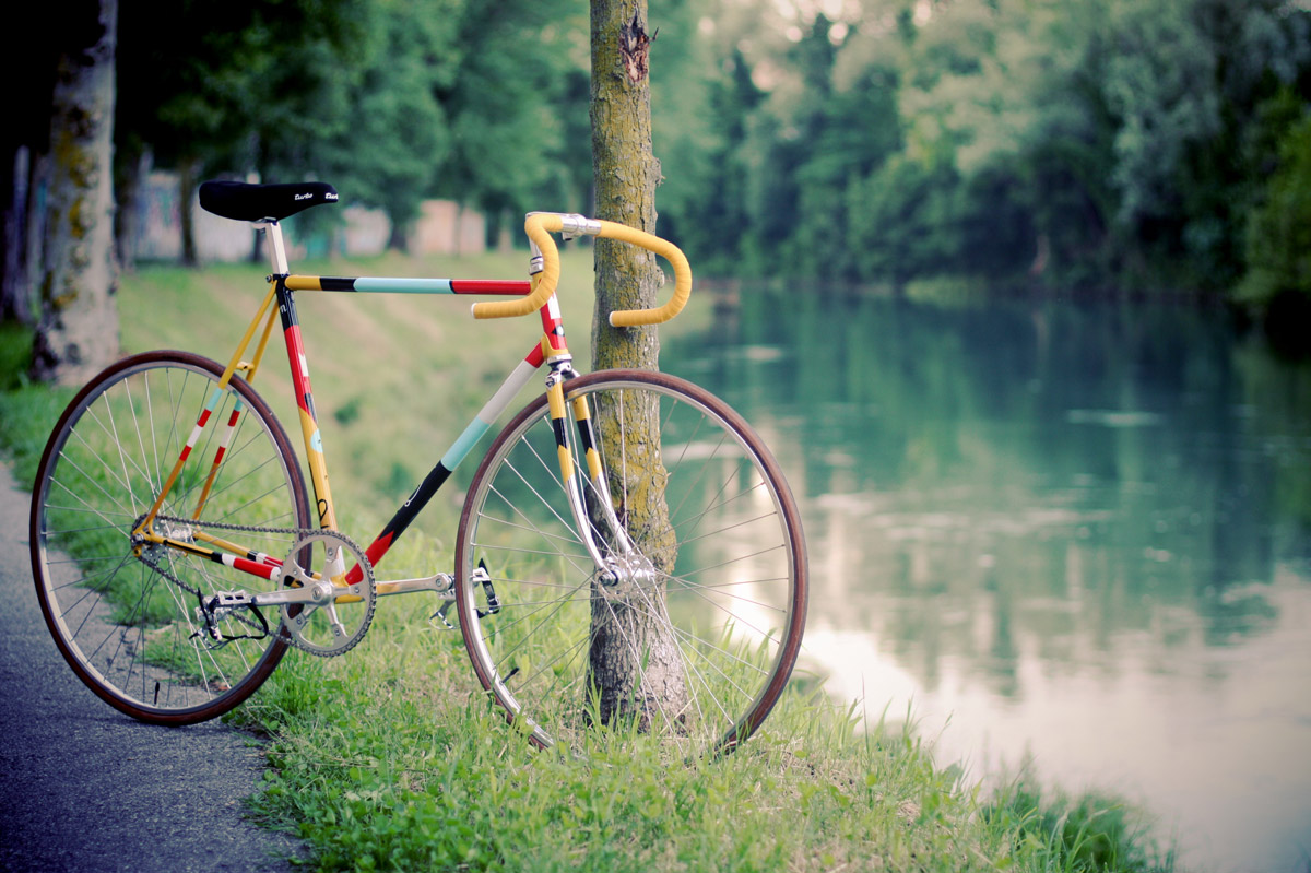 Фикс. Велосипеды фиксы расцветка. Велосипеды fixed Gear расцветки. Красивы вело фикс.