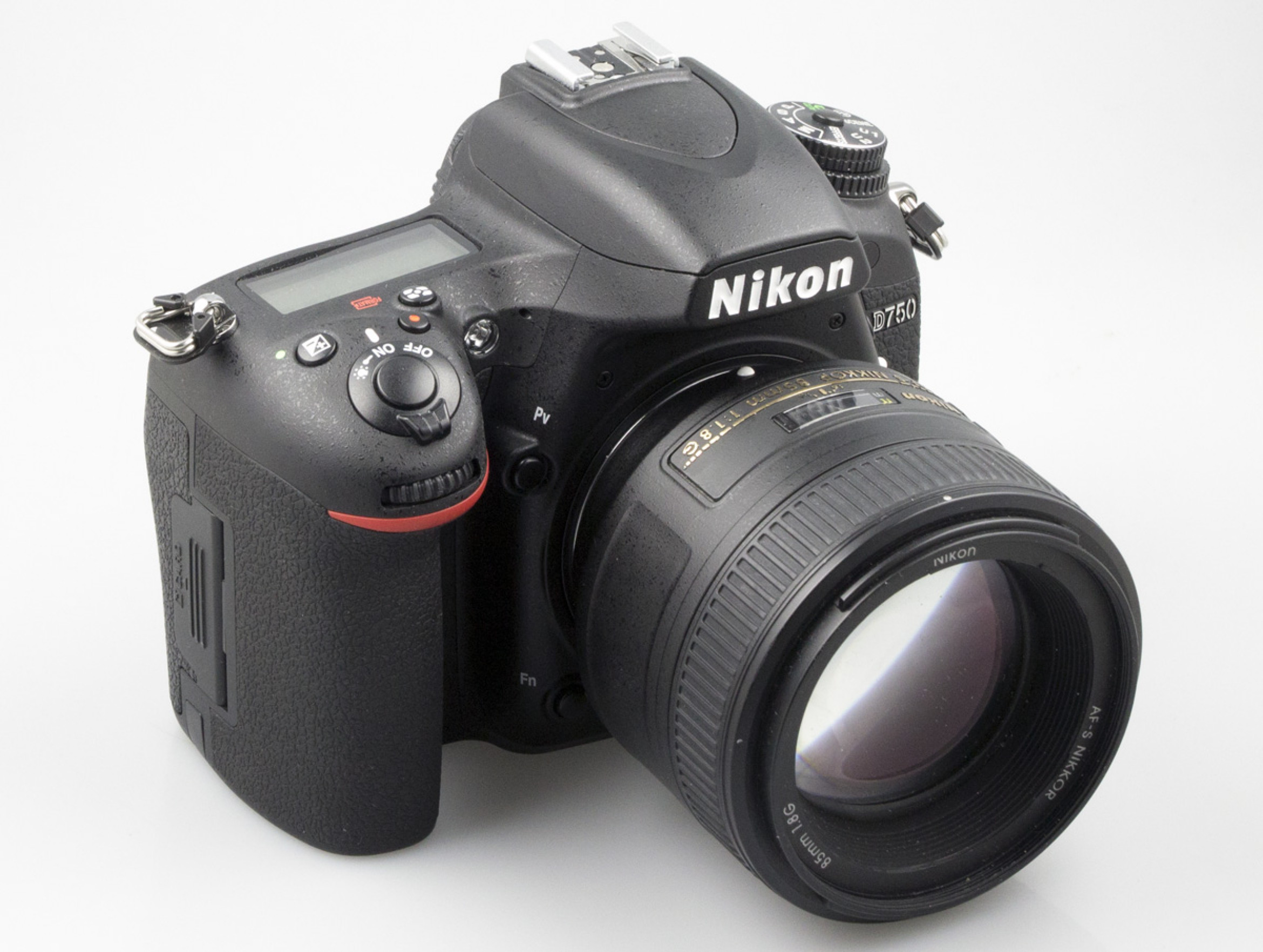 D750 nikon карта памяти