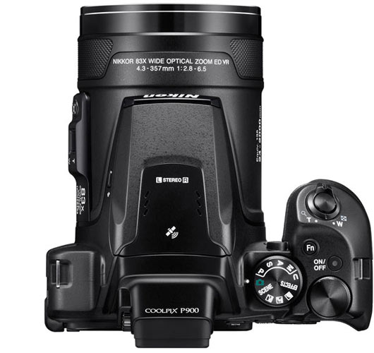 Объектив камеры Nikon Coolpix P900 охватывает диапазон ЭФР 24-2000 мм