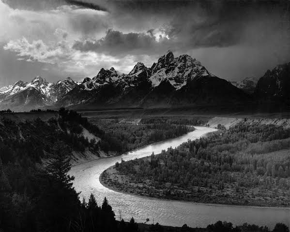 Титоны и река Снейк. Фото Энсела Адамса (1942 г.) 