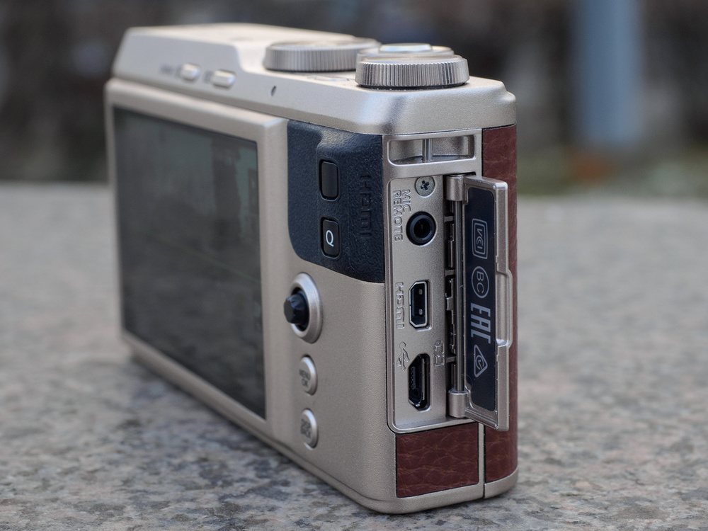 Fujifilm XF10: тест фотоаппарата