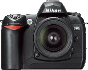 Цифровая зеркальная камера Nikon D70s