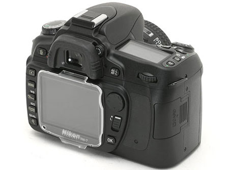 Цифровая зеркальная камера Nikon D80